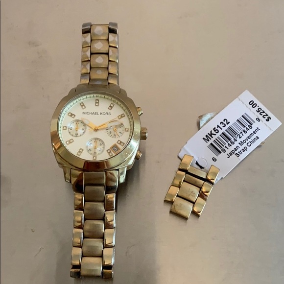 Michael Kors Accessories - Michael Kors Gold Watch